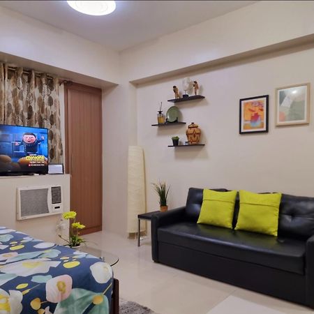 One Palm Tree Villas Condo Across Naia Terminal 3 Manila Eksteriør bilde