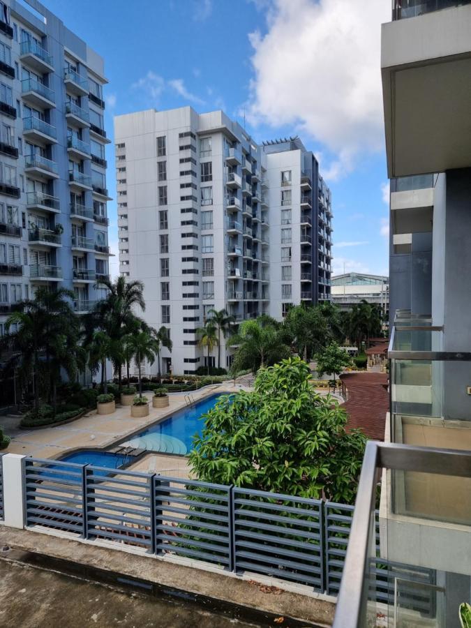 One Palm Tree Villas Condo Across Naia Terminal 3 Manila Eksteriør bilde