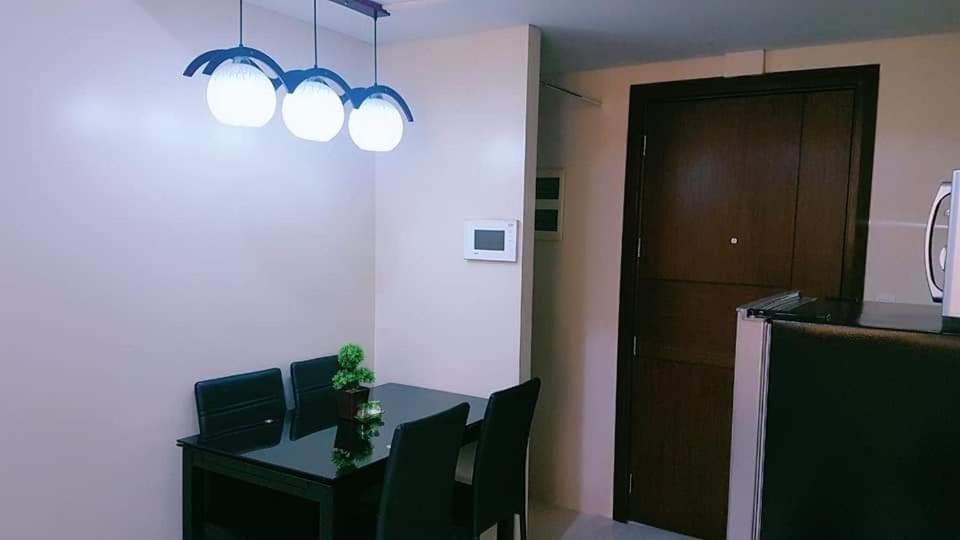 One Palm Tree Villas Condo Across Naia Terminal 3 Manila Eksteriør bilde