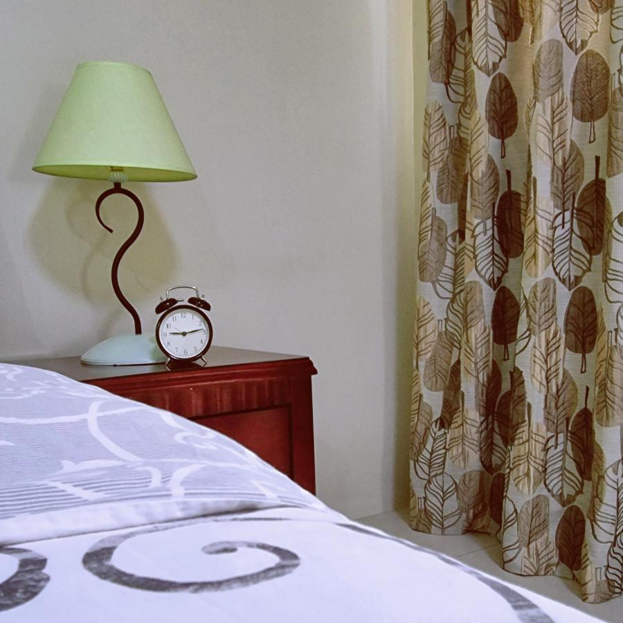 One Palm Tree Villas Condo Across Naia Terminal 3 Manila Eksteriør bilde