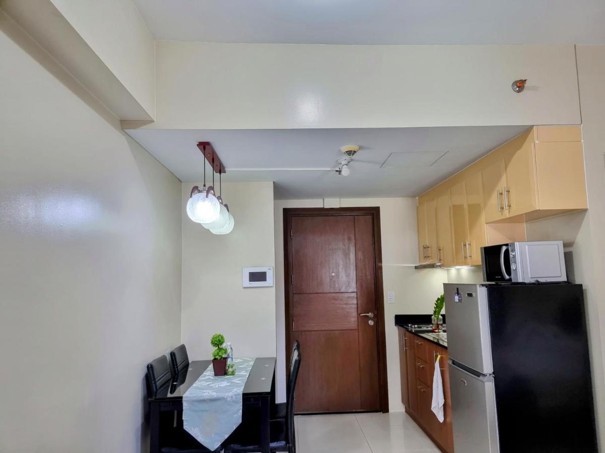One Palm Tree Villas Condo Across Naia Terminal 3 Manila Eksteriør bilde